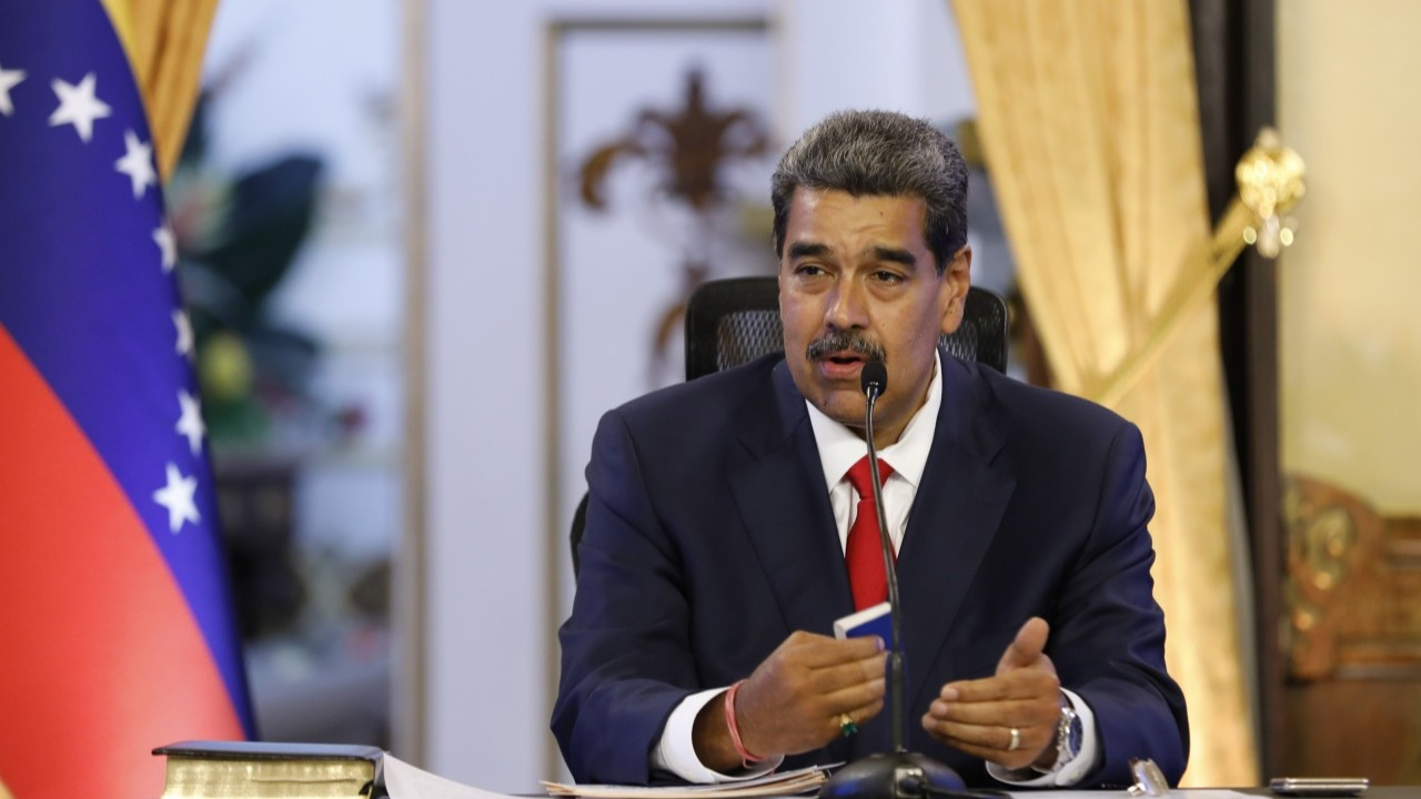 Venezuela'daki şiddet olaylarında 2 asker öldü