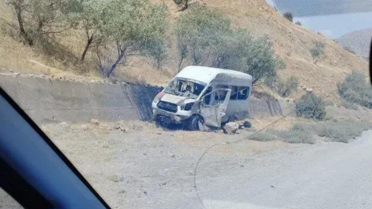 Irak'ın kuzeyinden Silopi'deki servis aracına saldırı: Ölü ve yaralılar var