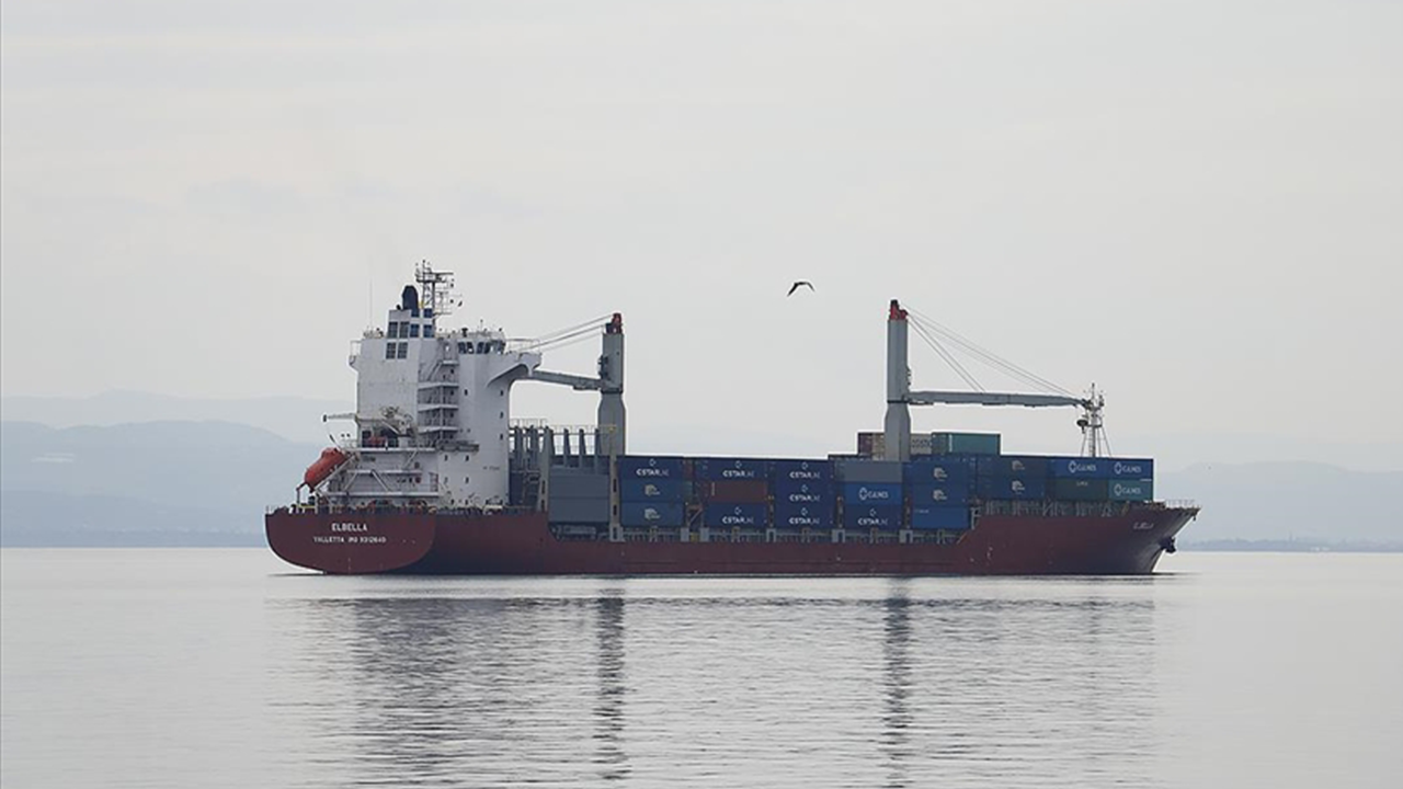 Küresel deniz taşımacılığında yükün yüzde 40'ı enerji kaynakları oldu