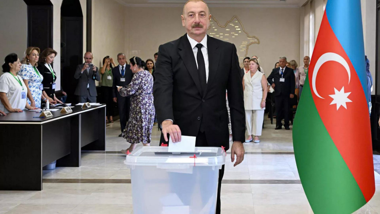 Azerbaycan erken genel seçimlerinde, sandıktan yine Aliyev çıktı