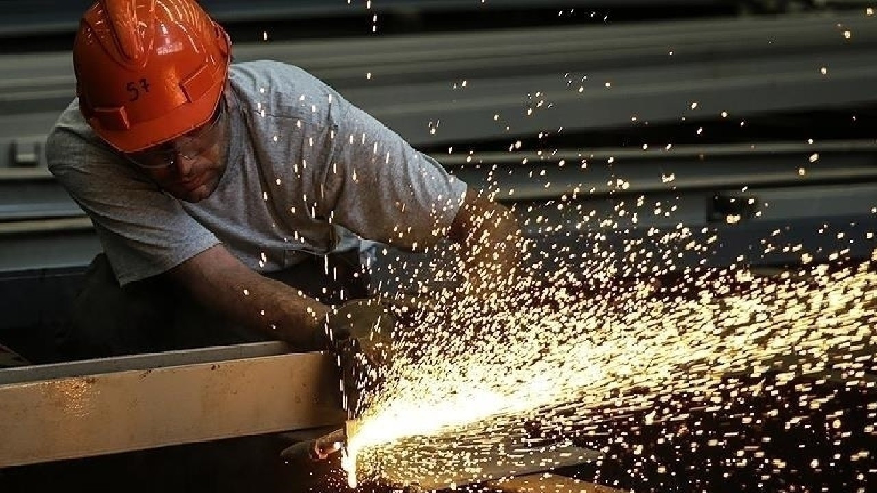 Yavaşlama sürüyor: İmalat PMI, eşik değerin altında kalmayı sürdürdü