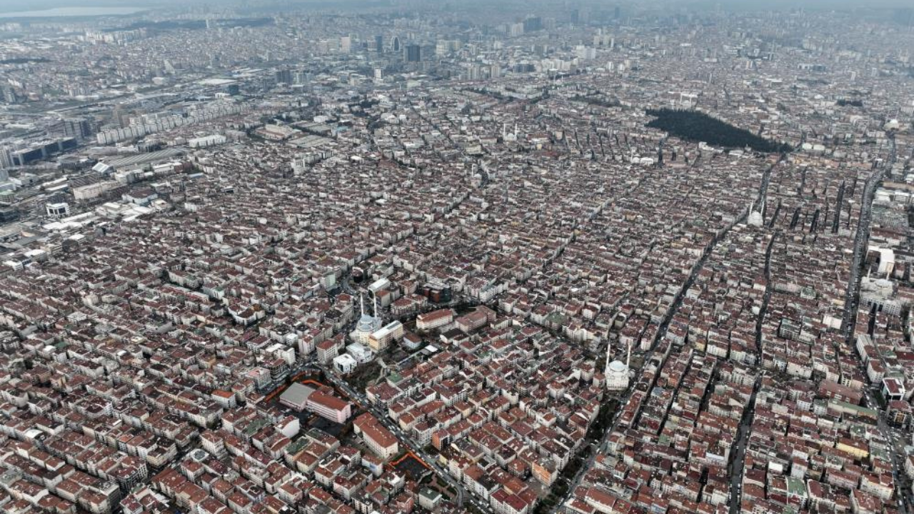 Uzmanlar açıkladı: İstanbul'da deprem riskli konutlar 'güçlendirme' ile kurtarılabilir mi?