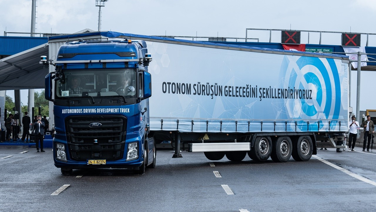 Ford Trucks'ın sürücüsüz kamyonu test sürüşüne çıktı