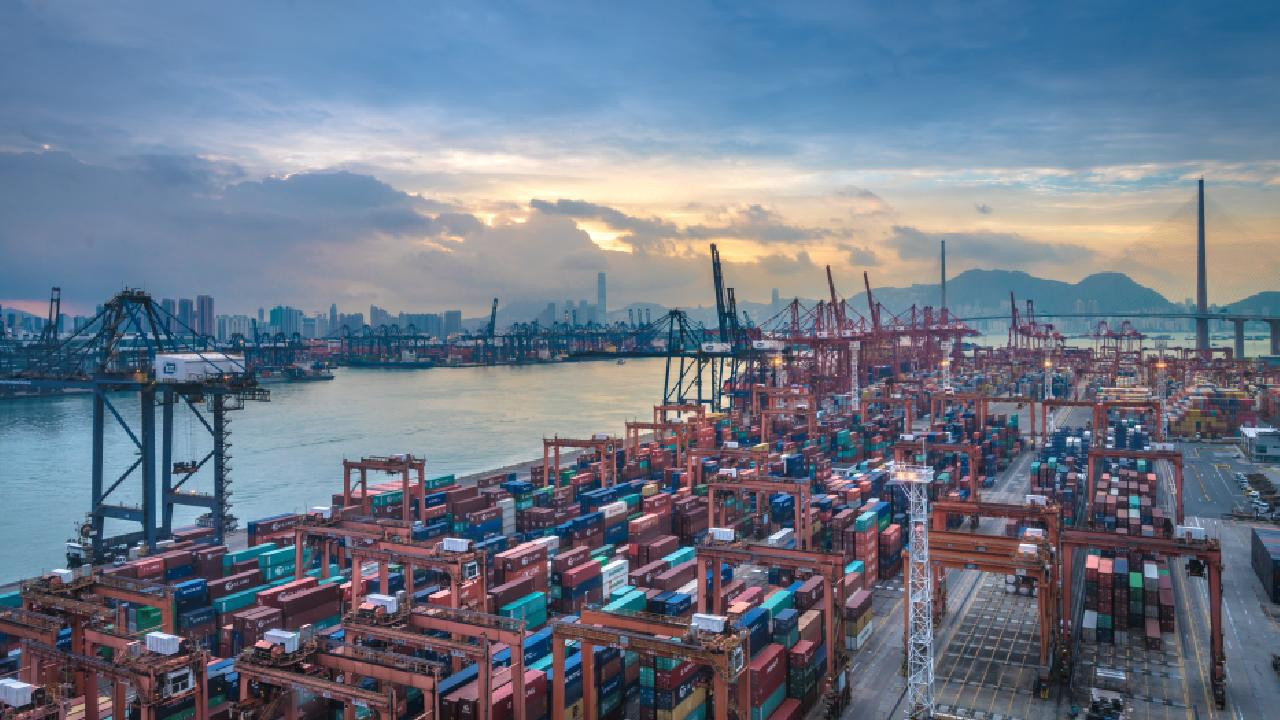 Deniz ticareti demir atıyor!