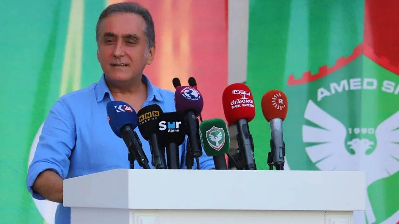 Amedspor Başkanı Aziz Elaldı trafik kazası geçirdi