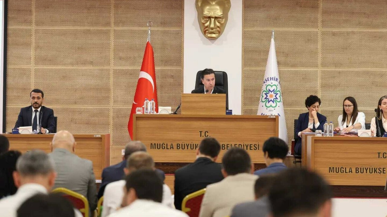 Başkan Aras duyurdu: Muğla Büyükşehir Belediyesi gece kreşleri açacak