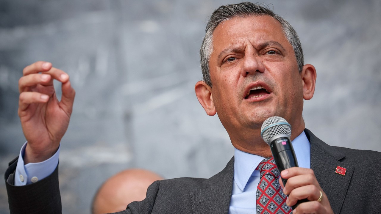 Özgür Özel: Seneye kasımda sandığı getirecek, iktidarı değiştireceğiz