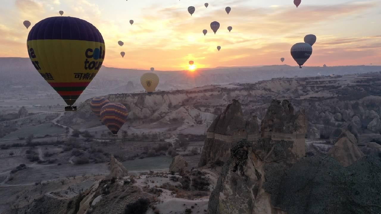 Bakan Ersoy açıkladı: Peribacaları onarımdan geçirilecek