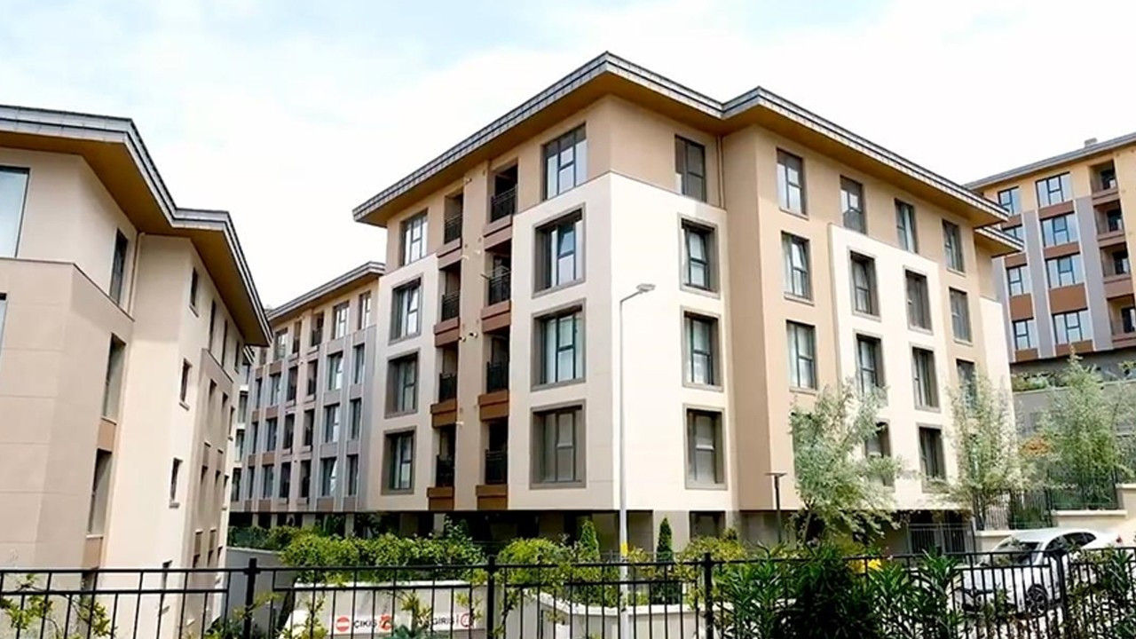 Bakan Kurum'dan Kirazlıtepe açıklaması: Semt sakinlerinin deprem kaygısını ortadan kaldırdık