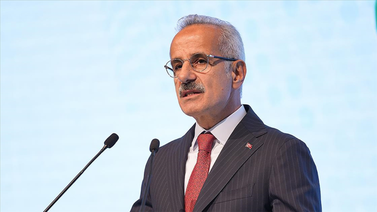 Bakan Uraloğlu: Son 22 yılda ulaştırma ve haberleşmeye 280 milyar dolarlık yatırım yaptık