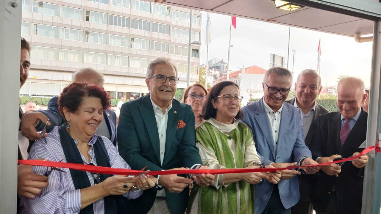 ‘Minyatürlerle Yaşar Kemal’in Bütün Kitapları’ sergisi sanatseverlerle buluştu