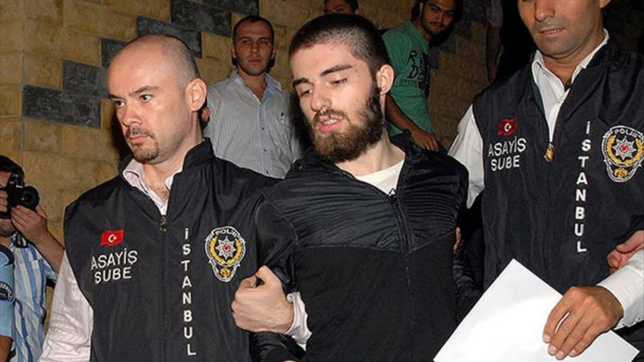 Cem Garipoğlu'nun annesinden açıklama: "Müsaadenizle artık acımızı yaşayalım"