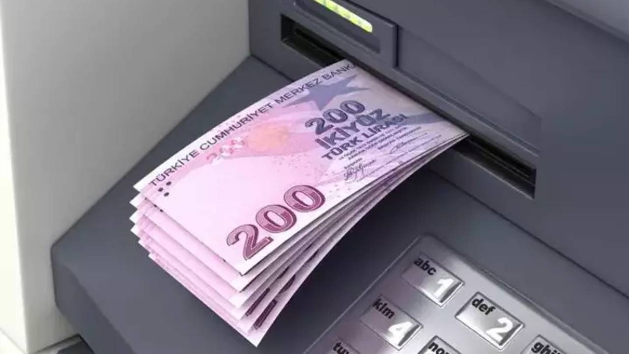 Prof. Dr. Şenol Babuşcu paylaştı! ATM'lerde yeni dönem: '2025 yılında başlıyor'