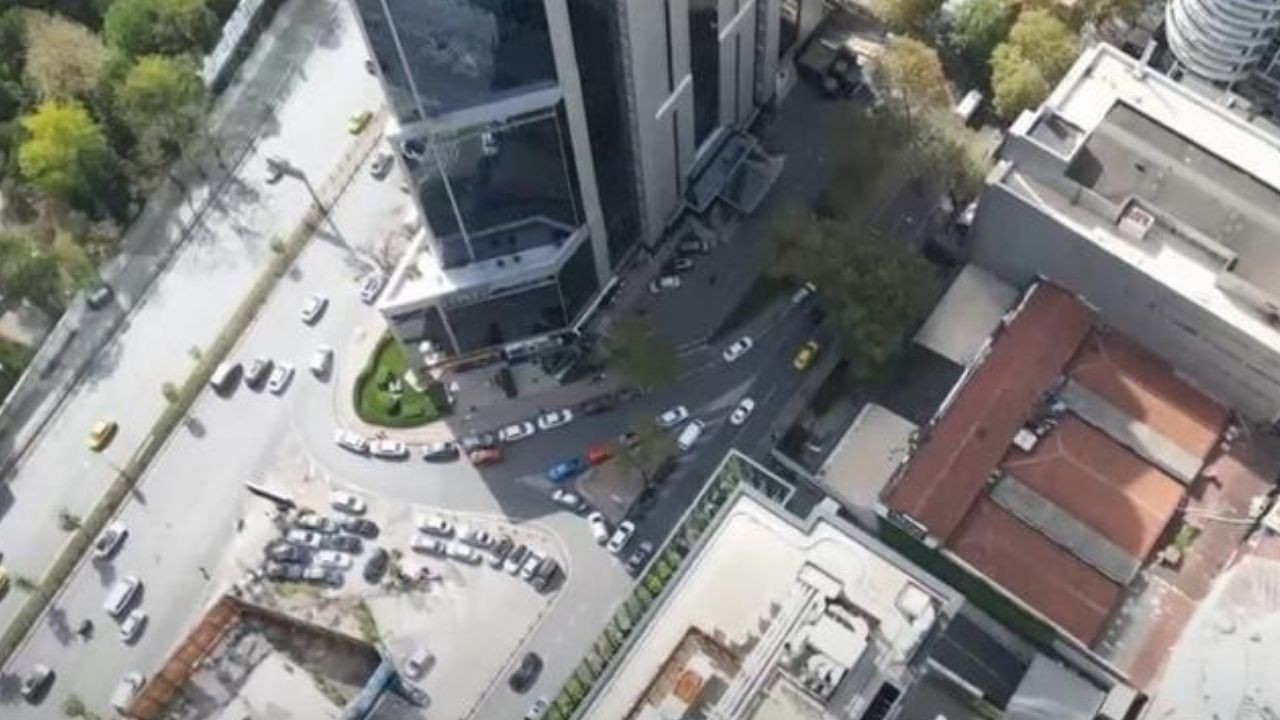 İstanbul'un en değerli yerindeki arsanın sahibi aranıyor! Milyarlarca lira değer biçiliyor