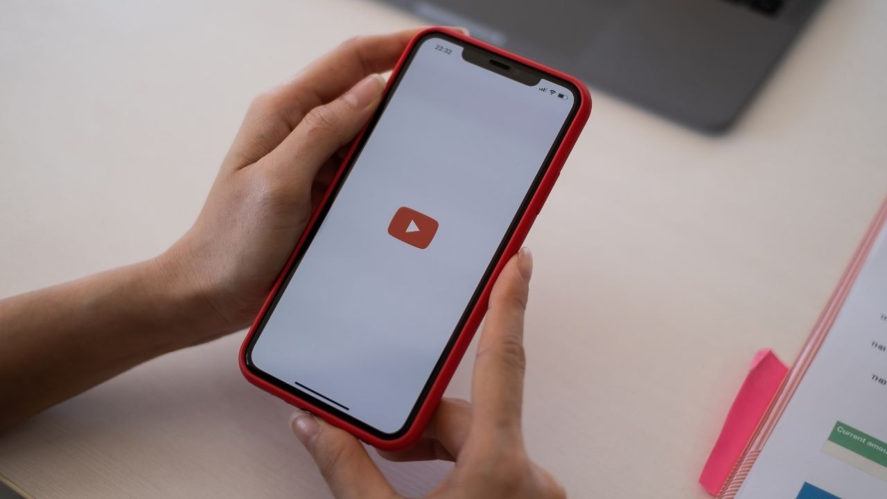 YouTube hesaplarına erişim sorunu! Aboneler banlandı, kanallar silindi