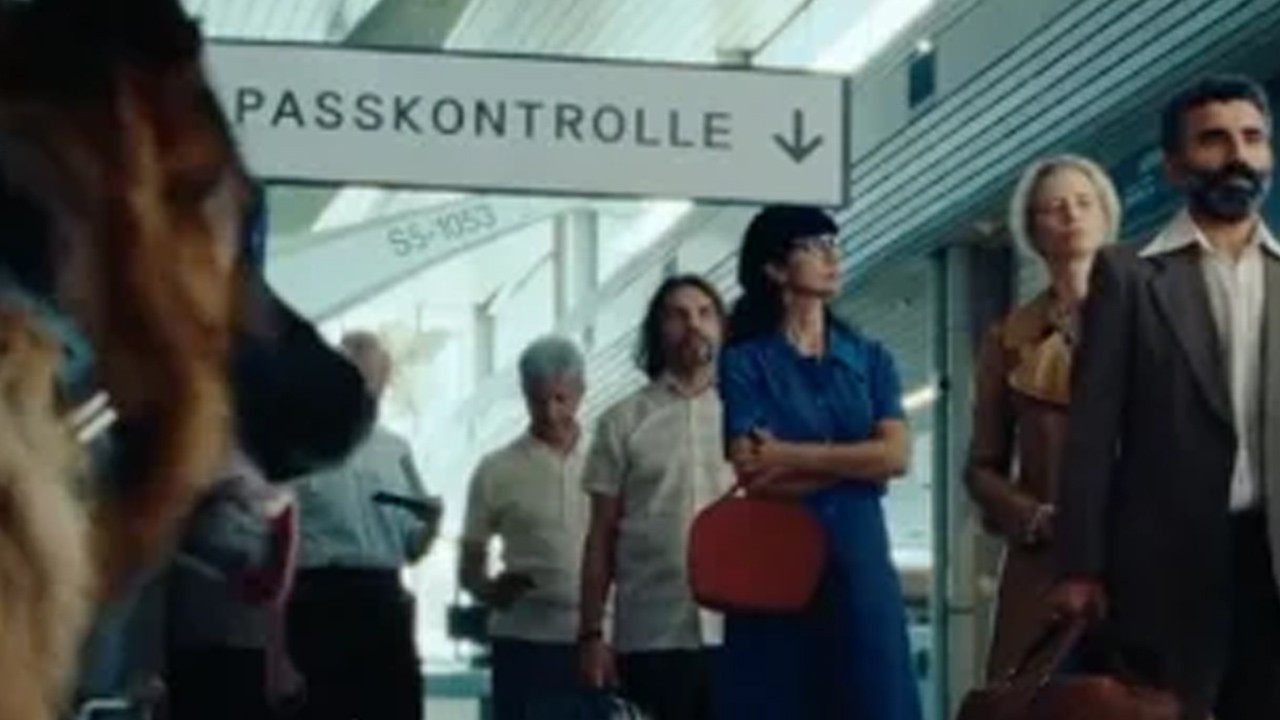 Aldi'nin Türk ailesi temalı reklamı tartışma konusu oldu