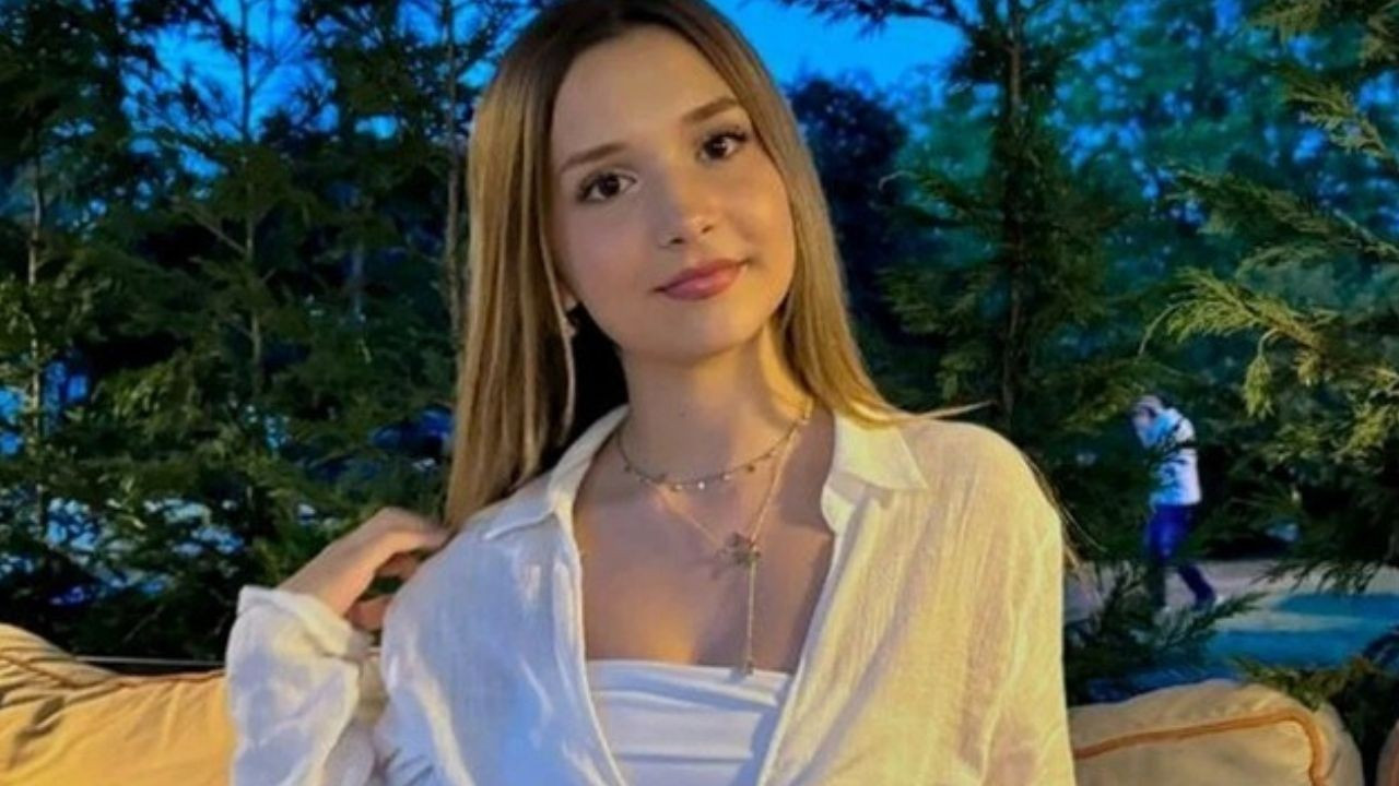 Ecrin Su Çoban'dan Discord açıklaması! Dolandırıcılık ve şantaj iddialarıyla gündeme geldi