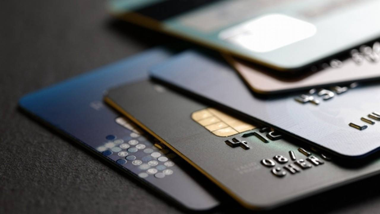 Kredi kartından kesinti tarihi belli oldu: Kart iptal edilirse savunma payı iade edilecek mi?