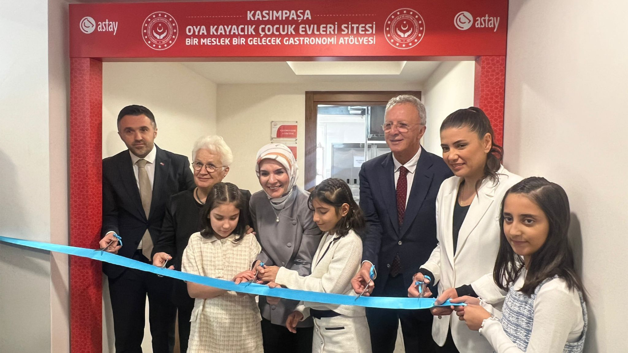 Tay Group, koruma altındaki kız çocukları için Gastronomi Atölyesi açtı