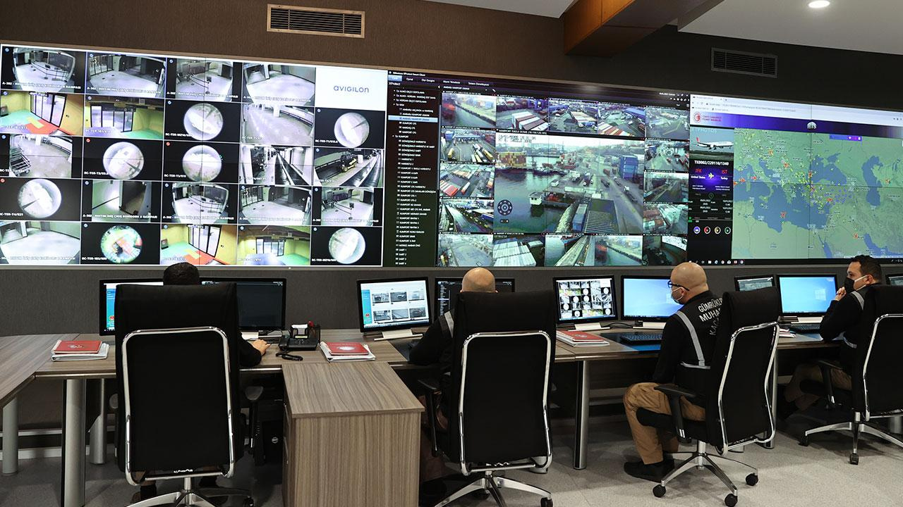 Bakanlık açıkladı: Gümrüklerde yapay zeka desteği 3 milyar liralık vergi kaybını önledi