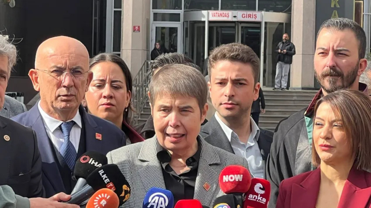 CHP, "Yenidoğan çetesi" ile ilgili 4 eski bakan hakkında suç duyurusunda bulundu