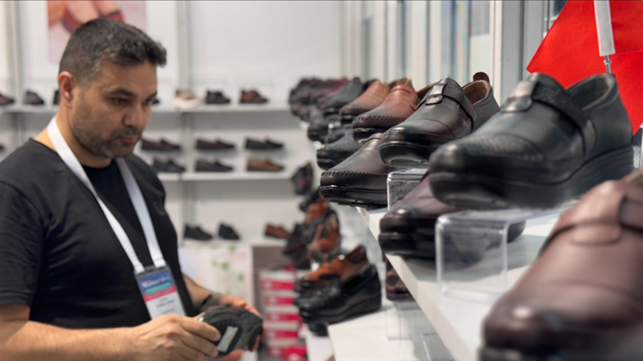 Konya'daki "ticaret garantili" ayakkabı fuarında 30 milyon dolarlık ihracat anlaşması yapıldı