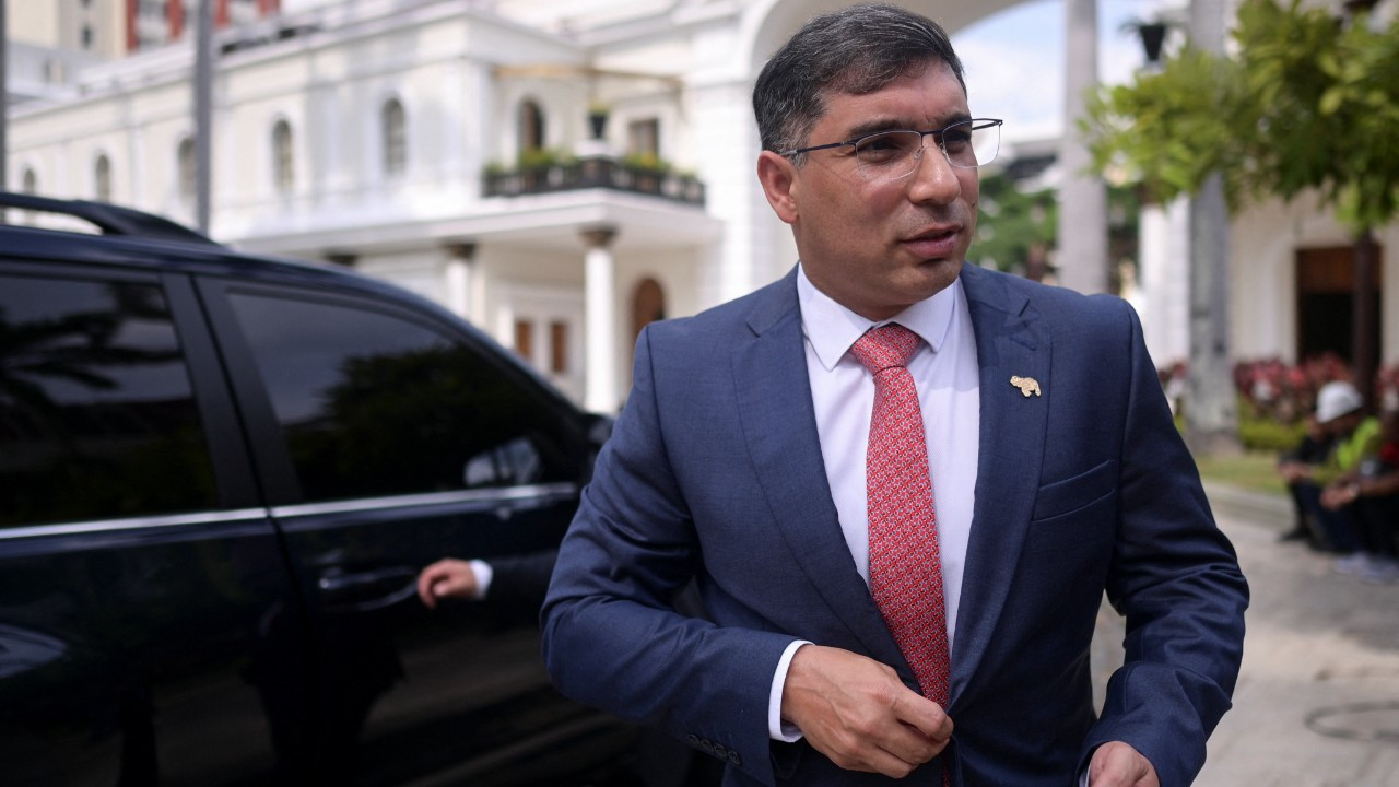 Venezuela'da eski Petrol Bakanı gözaltına alındı