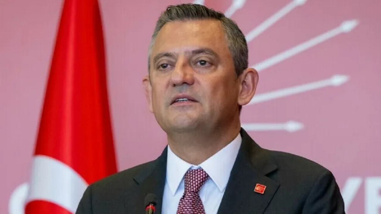 Özgür Özel: Bahçeli'nin 'Öcalan kürsüden konuşsun' dediği süreçte Ahmet hoca suçlanıyor