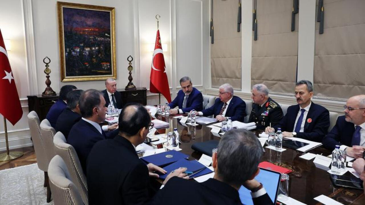 Güvenlik zirvesinde net mesaj: Teröristan kurulmasına asla müsaade edilmeyecek