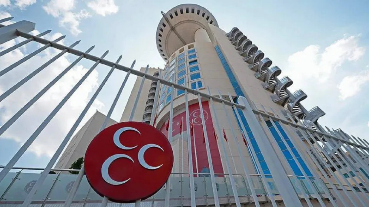 Ahmet Özer'in gözaltına alınması ile ilgili MHP'den ilk açıklama