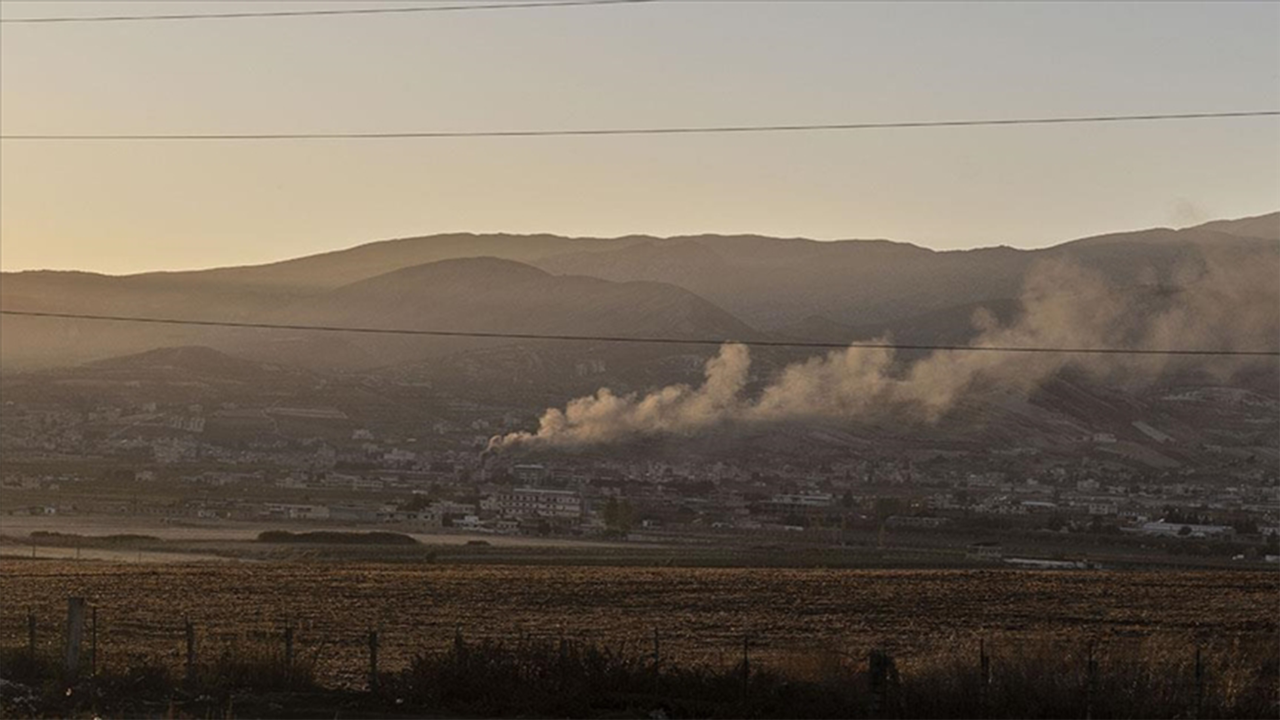 İsrail'in saldırı tehdidinin ardından Baalbek halkı kenti terk etmeye başladı