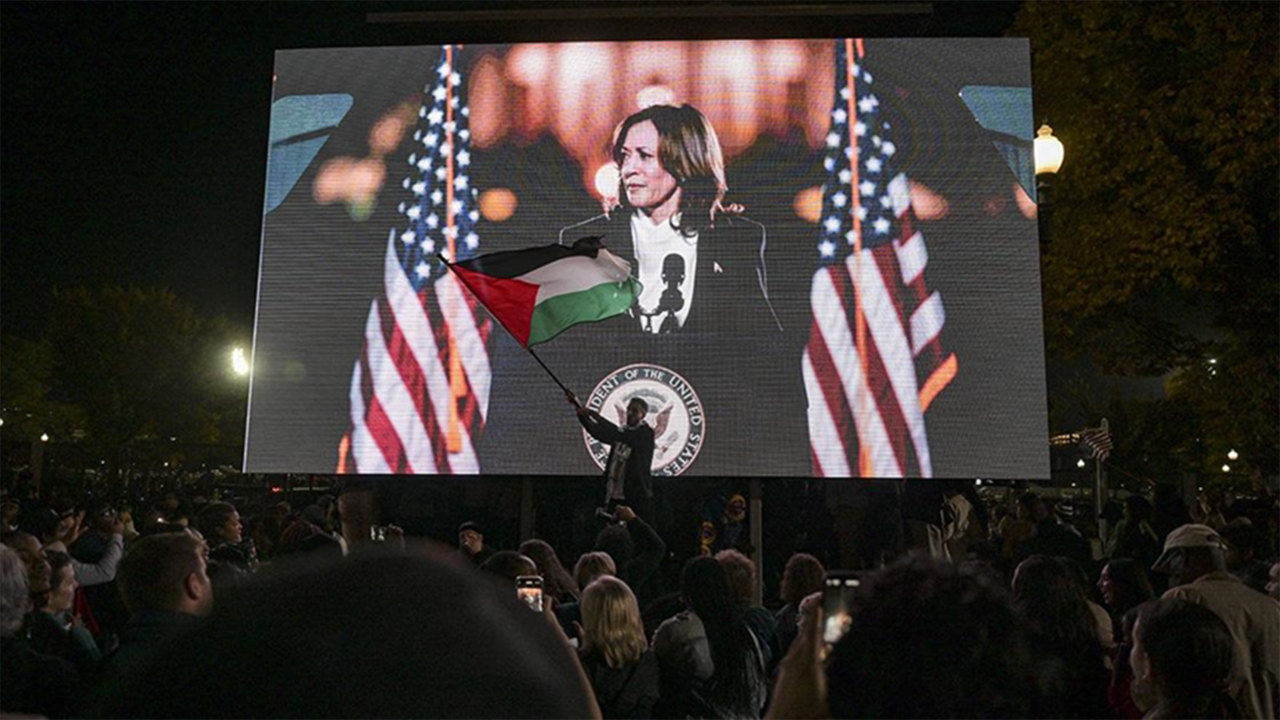 Kamala Harris'e Washington'da Gazze protestosu