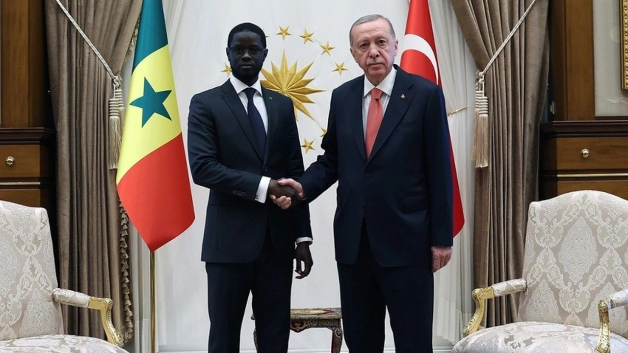 Cumhurbaşkanı Erdoğan 5 anlaşma imzaladık dedi ve açıkladı: Ticarette İlk hedefimiz 1 milyar dolar