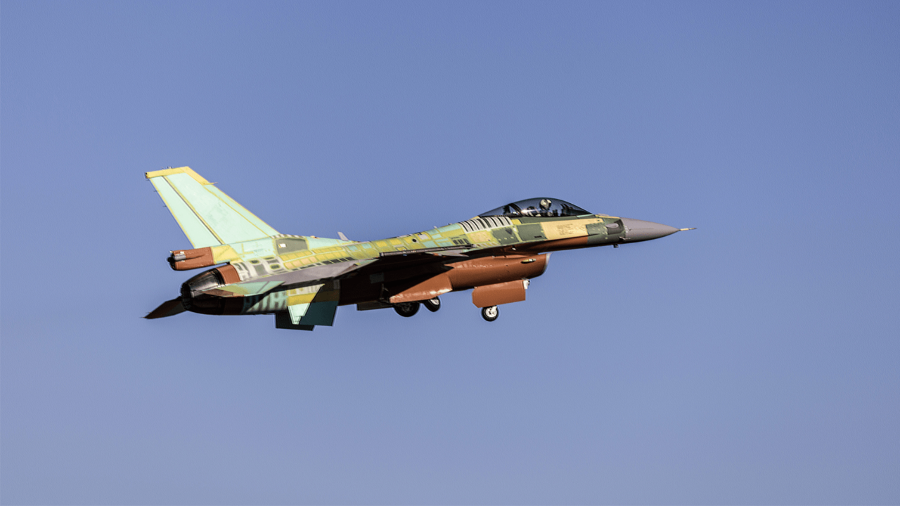 Bulgaristan’ın F-16 Block 70 savaş uçağı ilk uçuşunu gerçekleştirdi