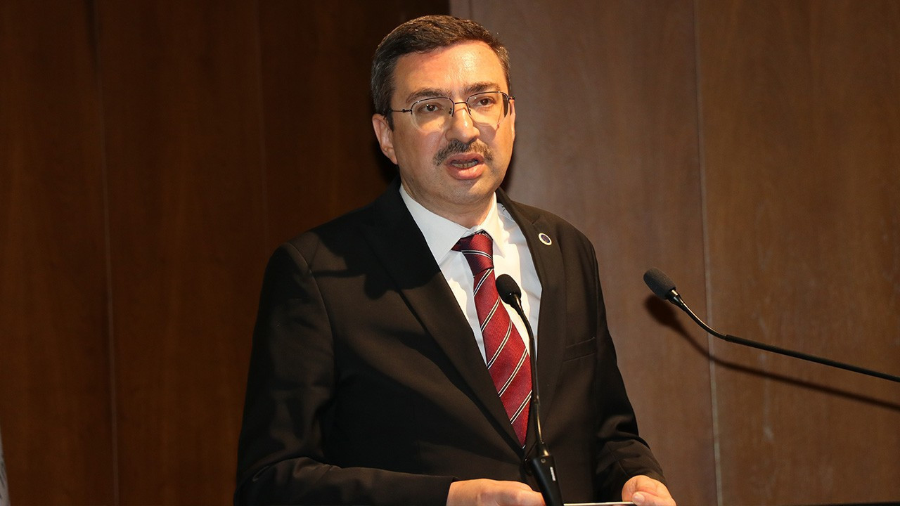 SPK Başkanı Gönül: Sosyal medya tüyolarını engellemeye çalışıyoruz