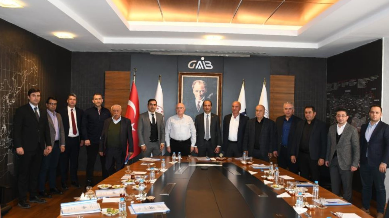 Kuru meyve ihracatçıları yaşadıkları sıkıntılar için ortak mutabakat arıyor