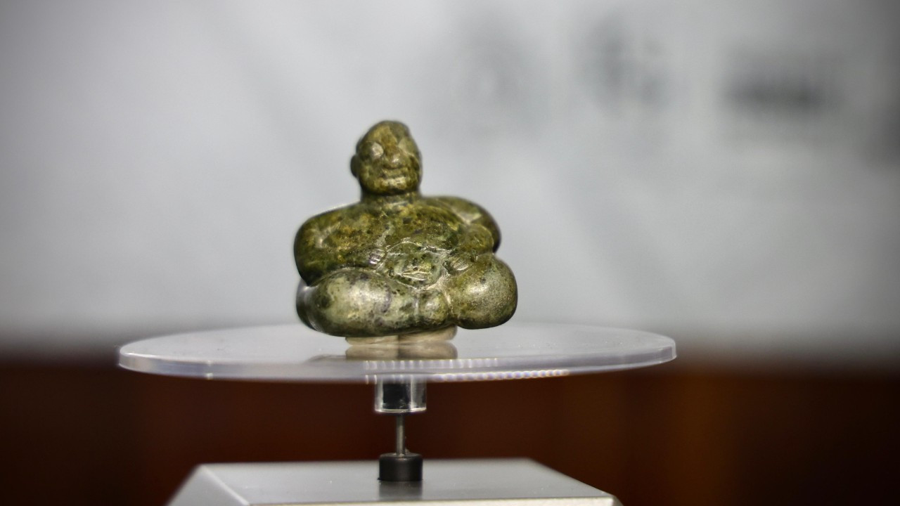 8 bin yıllık heykelcik ait olduğu topraklara geri döndü