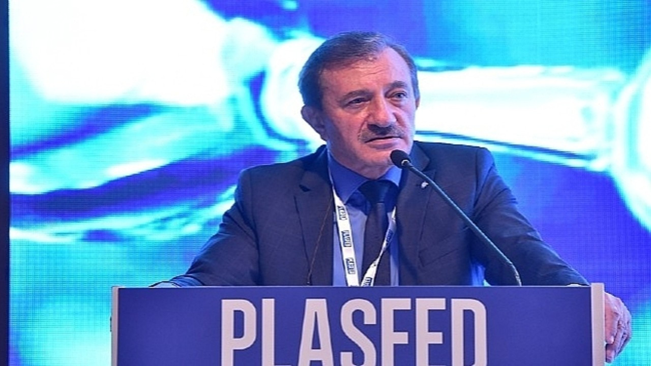 PLASFED Başkanı Karadeniz: Şirketler büyüme ve yatırım planlarını ertelemek zorunda kalıyor