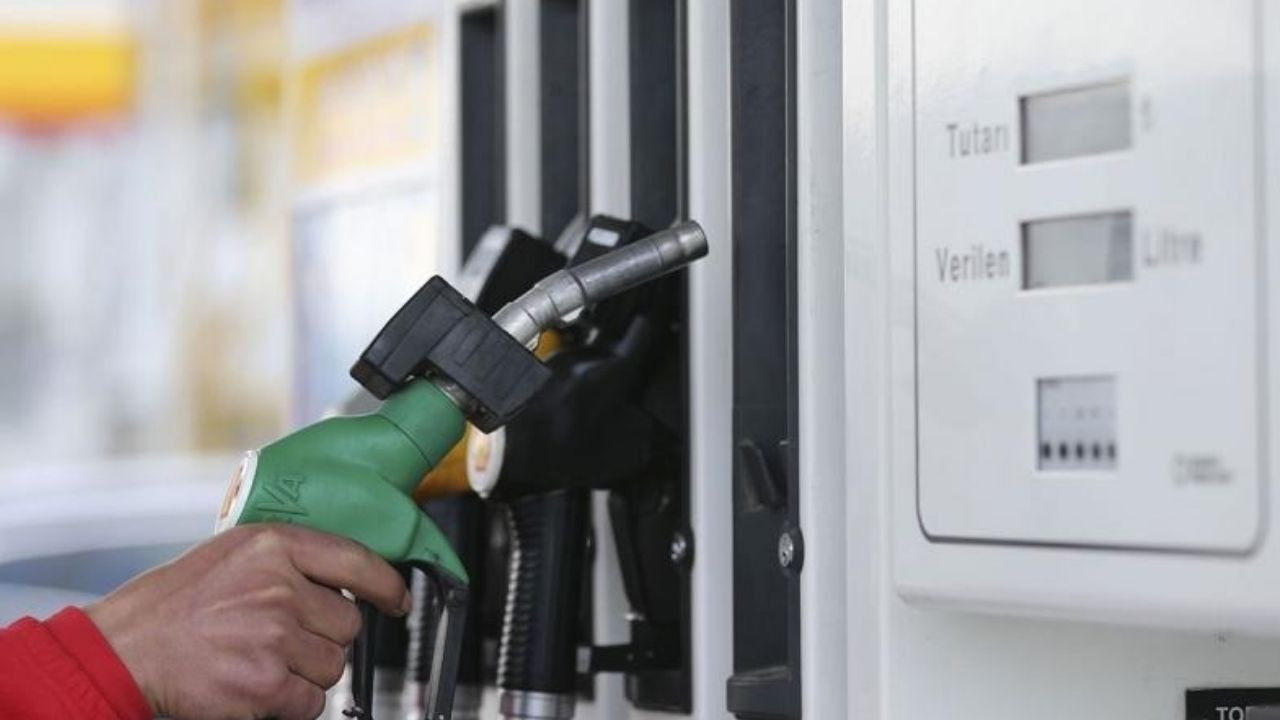 Gelir İdaresi'nden Ulusal Taşıt Tanıma Sistemi uyarısı: İş yeri araçlarında zorunlu olacak