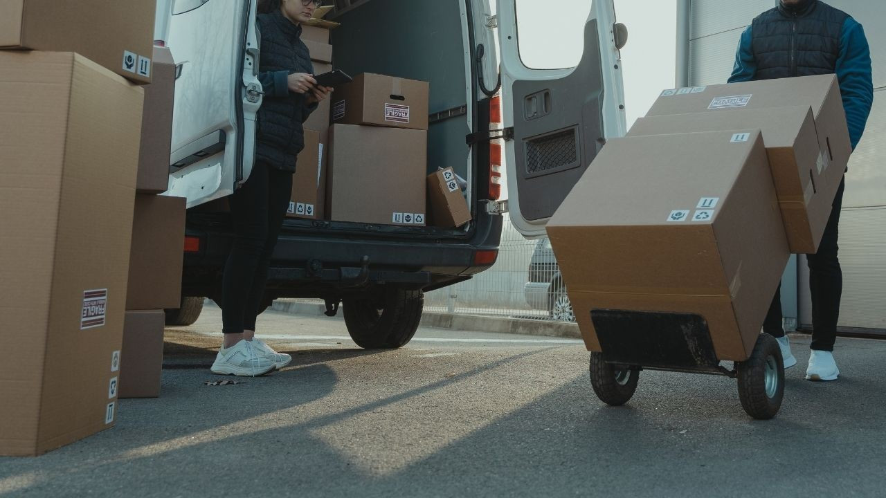 Yurt dışından alışveriş yapanlar dikkat! Gümrük kıymetine kargo ücreti de eklenecek