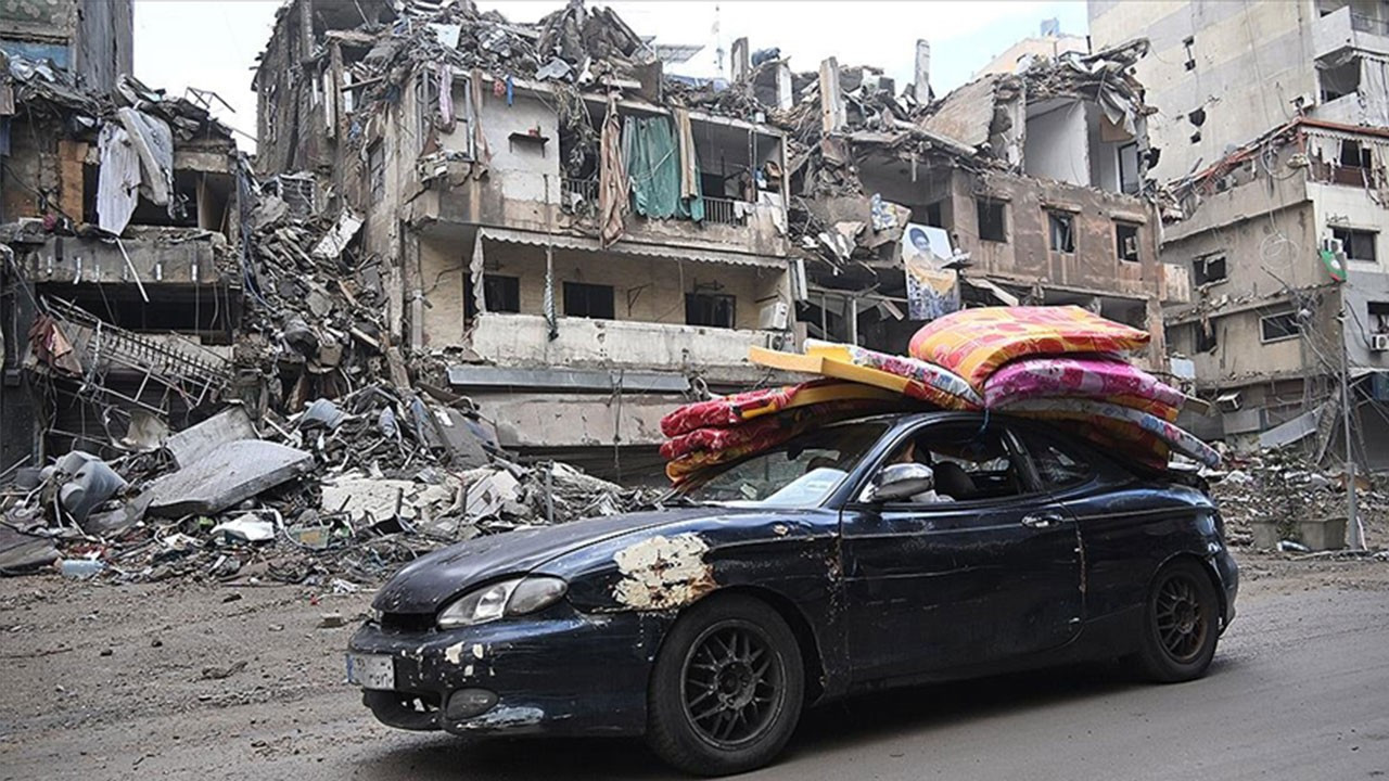 İsrail, güneydeki evlerine dönmeye çalışan Lübnanlıları bir kez daha tehdit etti