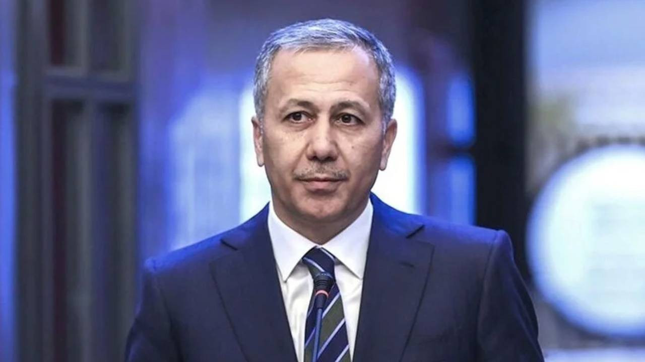 Bakan Yerlikaya ülkesine dönüş yapan Suriyeli sayısını açıkladı