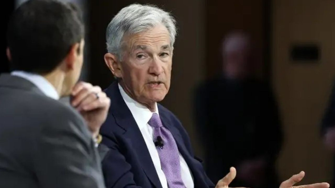 Fed Başkanı Powell: Bitcoin dolara karşı değil, altına karşı bir rakip