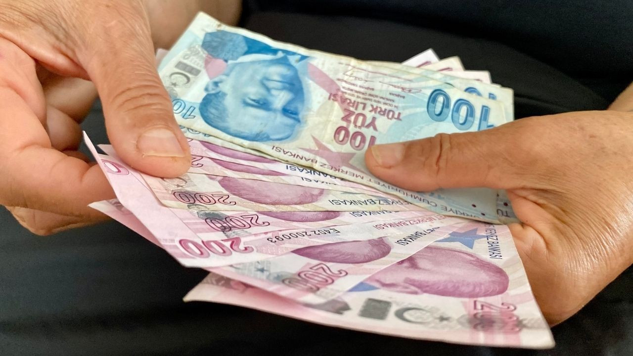 Son dakika... Asgari ücrette üçüncü toplantı sona erdi... Türk-İş: Rakam konuşulmadı