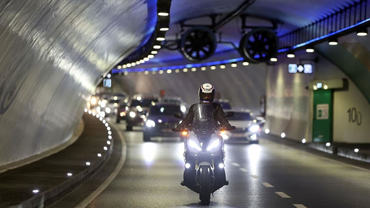 Avrasya Tüneli'nden 8 yılda 151 milyon araç geçti!