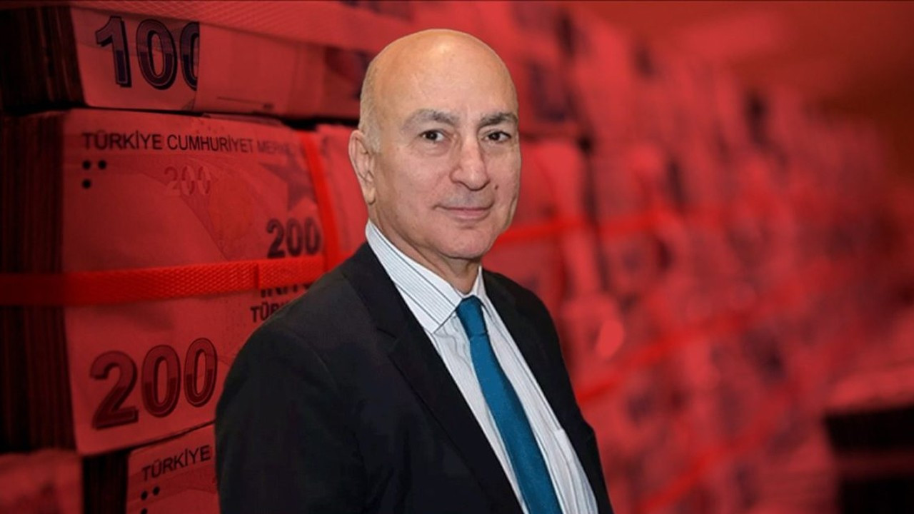 Mahfi Eğilmez "tuhaf bir şey" diyerek asgari ücrette yıl ortasına dikkat çekti