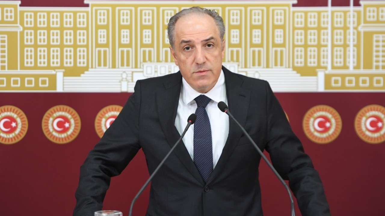 Mustafa Yeneroğlu, DEVA Partisi'nden istifa etti: Kabullenemediğim bir atalet süreci yaşandı