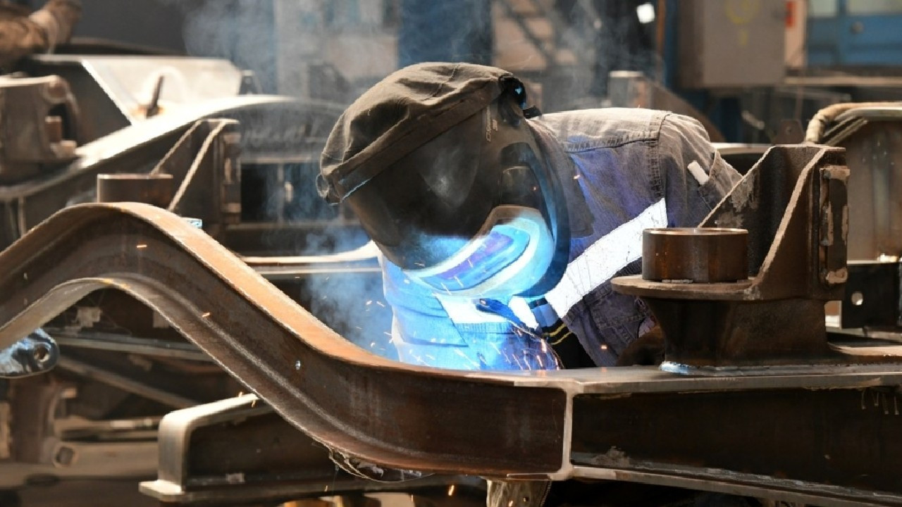 İmalatta yavaşlama 1 yıldır sürüyor: Gösterge 5 ayın en düşük değerinde!