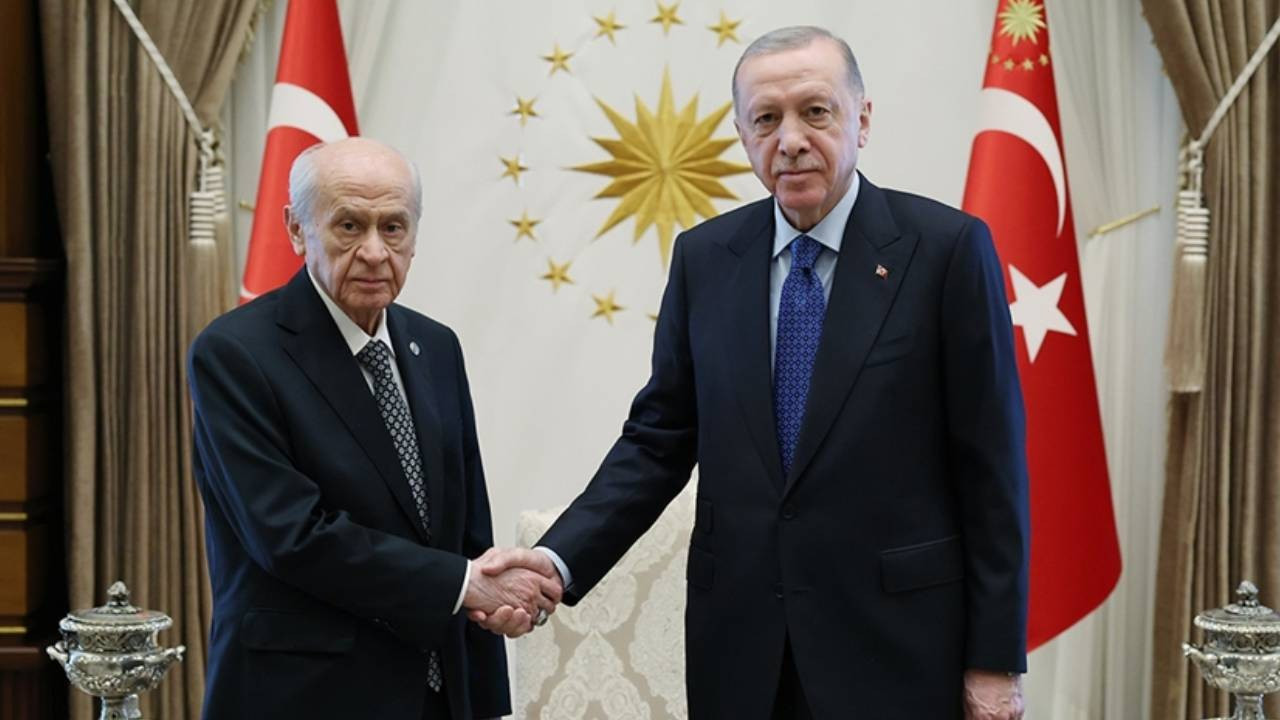 SON DAKİKA: Ankara'da sürpriz zirve: Cumhurbaşkanı Erdoğan, MHP lideri Bahçeli ile görüşecek