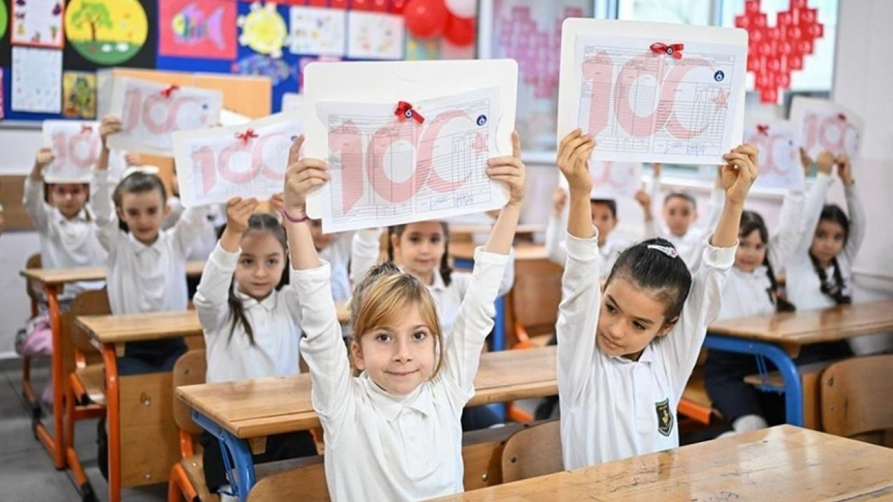 Okullarda yarıyıl tatili başlıyor! 20 milyon öğrenci karne alacak